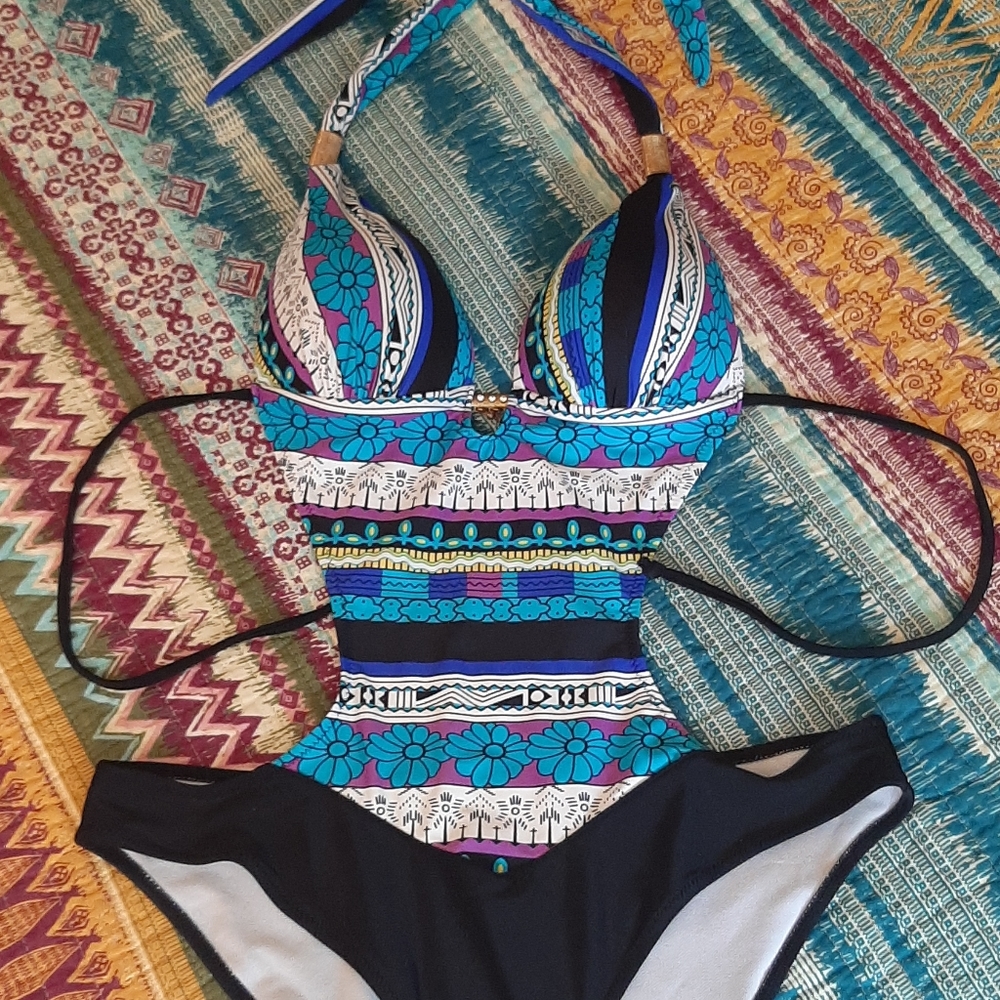 One piece monokini swimsuit